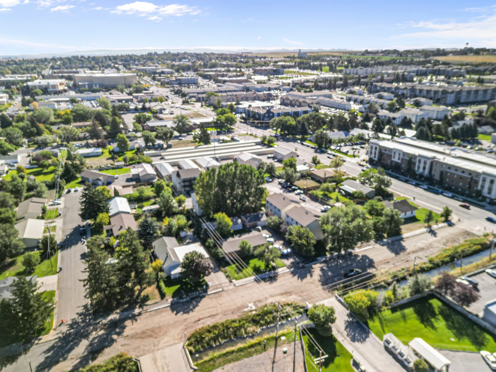 Neighborhood from above