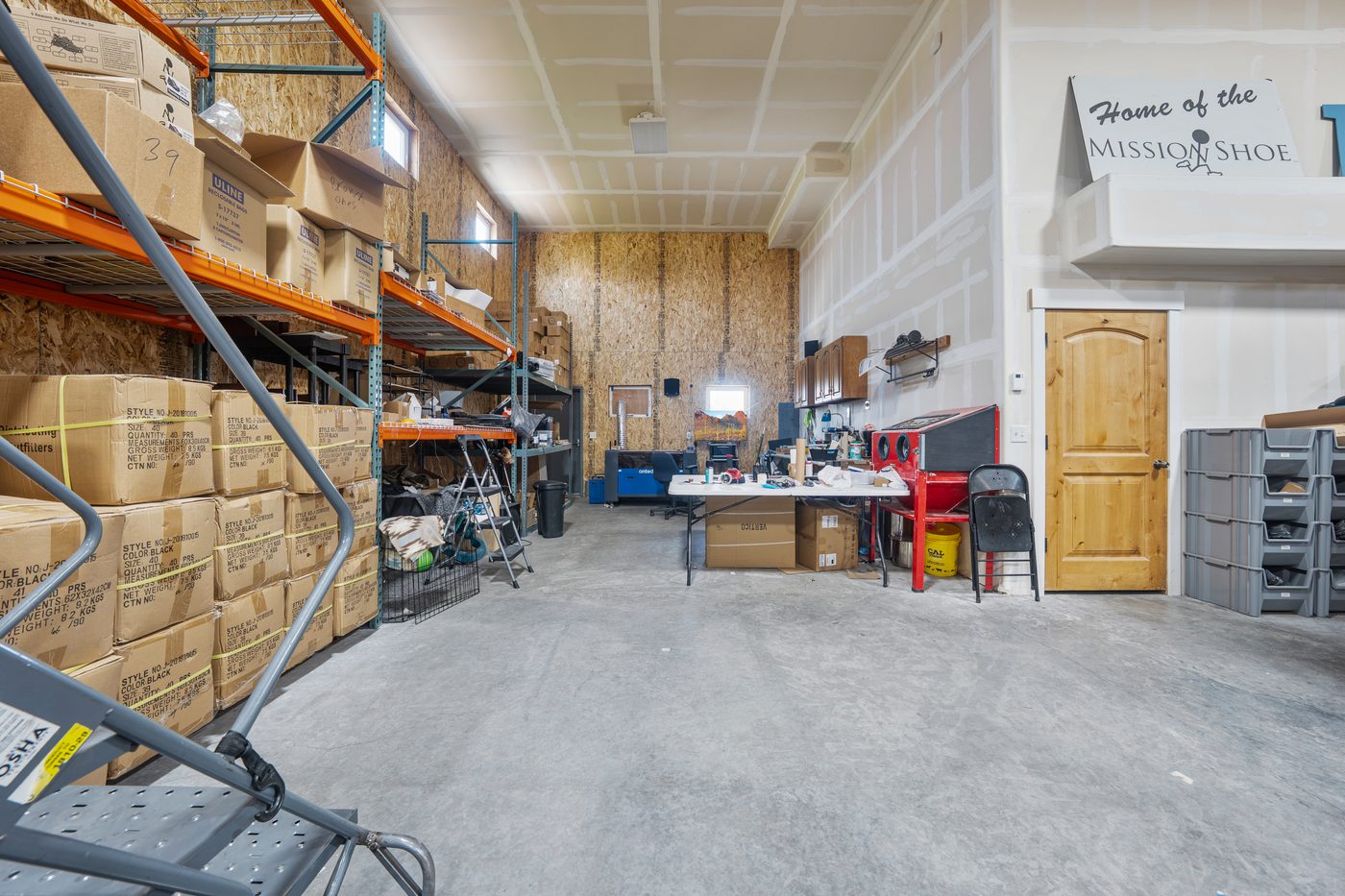 Warehouse workshop corner